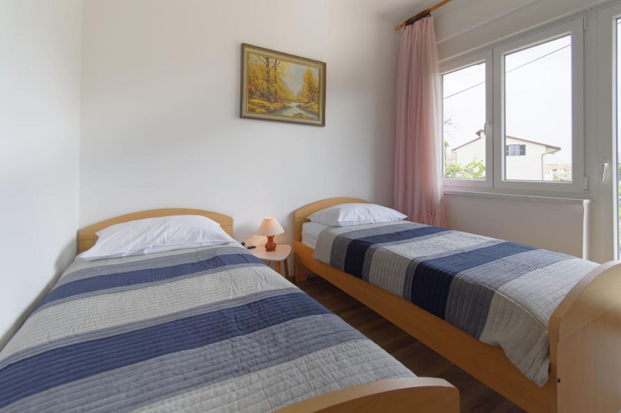 Apartment Patrik By Rent Istria Ουμάγκ Εξωτερικό φωτογραφία