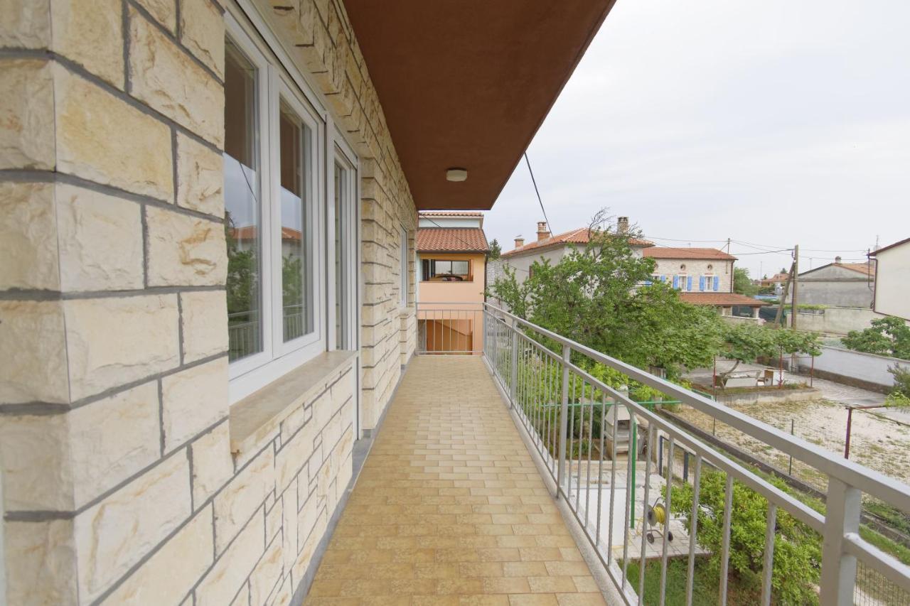 Apartment Patrik By Rent Istria Ουμάγκ Εξωτερικό φωτογραφία