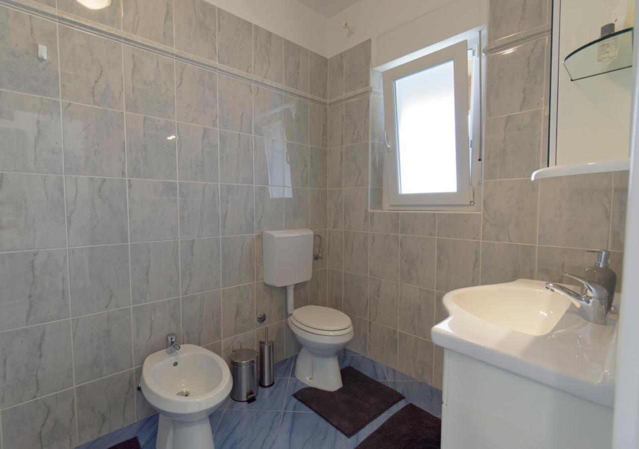 Apartment Patrik By Rent Istria Ουμάγκ Εξωτερικό φωτογραφία