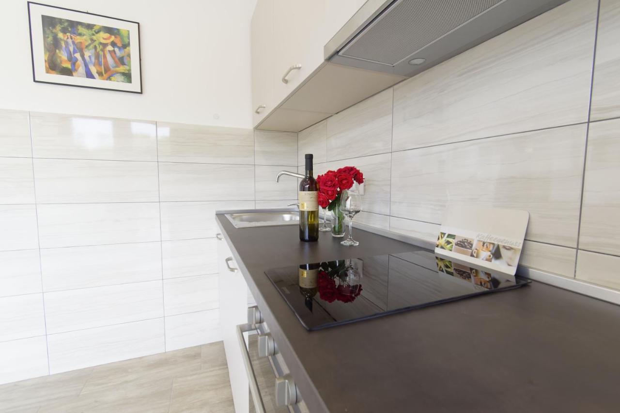 Apartment Patrik By Rent Istria Ουμάγκ Εξωτερικό φωτογραφία